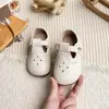 Moda 2026 Primavera e Outono Sapatos Novos para Caminhada Antiderrapantes Resistentes ao Desgaste com Solado Macio para Meninos e Meninas Leves Sapatos de Verão