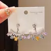 Brincos Vintage de Prata com Diamantes e Penas, Artesanato Retro de Alto Padrão, Brincos Versáteis Exquisitos para Mulheres