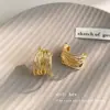 Pendientes de Aro Geométrico Enrollado para Mujer, Estilo de Moda Europeo y Americano, Aros en Forma de C, Sensación Única de Nicho de Alta Gama, Pendientes Transfronterizos