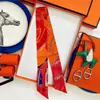 Lenço de Seda Pequeno em Sarja Hermes Versátil para Envolver Bolsas, Fita Longa Estreita de Seda para Amarrar Bolsas, Amarrar o Cabelo, Amarração, Gravata de Seda e Amarrar Alças