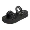 Sandálias Slip-On de Verão 2026 Novo Estilo com Solado Grosso, Bicolor, Estampa de Bolinhas para Mulheres, Sandálias Casuais de Praia Abertas com Estampa de Leopardo para Combinar com Saias