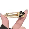 Pinza para el Cabello Clásica de Camelia Estilo Chanel para Mujer, Pinza de Cocodrilo con Perlas para Flequillo y Cabello Lateral, Nuevo Accesorio para el Cabello Exquisito y de Alta Gama