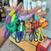 Plano de Transformación de Castor Nuevo Producto de Dibujos Animados Llavero Accesorio Colgante para Bolso Figura Periférica de Anime Adorno de Escritorio