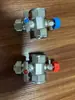 Distribuidor de agua para calefacción por suelo radiante tipo manifold de alto flujo totalmente engrosado con válvula de bola de rosca externa de una vía izquierda y derecha, unidad integrada universal de una vía