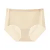 Tanga Seamless de Seda de Hielo para Mujer 7A Algodón Puro Entrepierna Antibacteriana Cintura Media Yoga Sensación Nude Transpirable Tanga Corto Venta al por Mayor