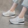 Zapatos para Mujer con Altura Incrementada y Aspecto Adelgazante Otoño 2025 Nuevos Zapatos Casuales Impermeables de Plataforma Slip-On con Pedrería y Perlas para Mujer