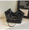 Bolsa Grande para o Trabalho para Mulheres 2026 Novo Estilo Grande Capacidade Elegante Texturizada Bolsa Tote Simples Retrô Bolsa de Ombro Bolsa de Mão