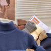 [Listo para envío] Suéter de cuello alto para niños 2025 Nuevo Invierno Bebé niño y niña Todo en uno de terciopelo Jersey para Heattech para niños pequeños y medianos