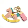 Chaveiro Pingente Cavalo de Balanço Novo Estiloso Criativo Cavalo de Tróia Pingente de Bolsa de Alta Qualidade Cordão para Chaveiro de Carro