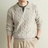 Yingao Suéter Tejido Retorcido Estilo Old Money para Hombre Falso Dos Piezas Nuevo Cuello Volteado Manga Larga Otoño Invierno Casual Grueso para Hombre