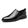 2026 Formal de Negocios Calados Transpirables Perforados Cuero Zapatos sin Cordones Estilo Británico Modernos Hombres Zapatos de Cuero Venta al por Mayor