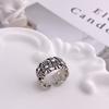 Anillo cruzado dulce y fresco personalizado de moda europea y americana, anillo abierto ajustable, hueco, exagerado, para el dedo índice, anillo femenino elegante y moderno.