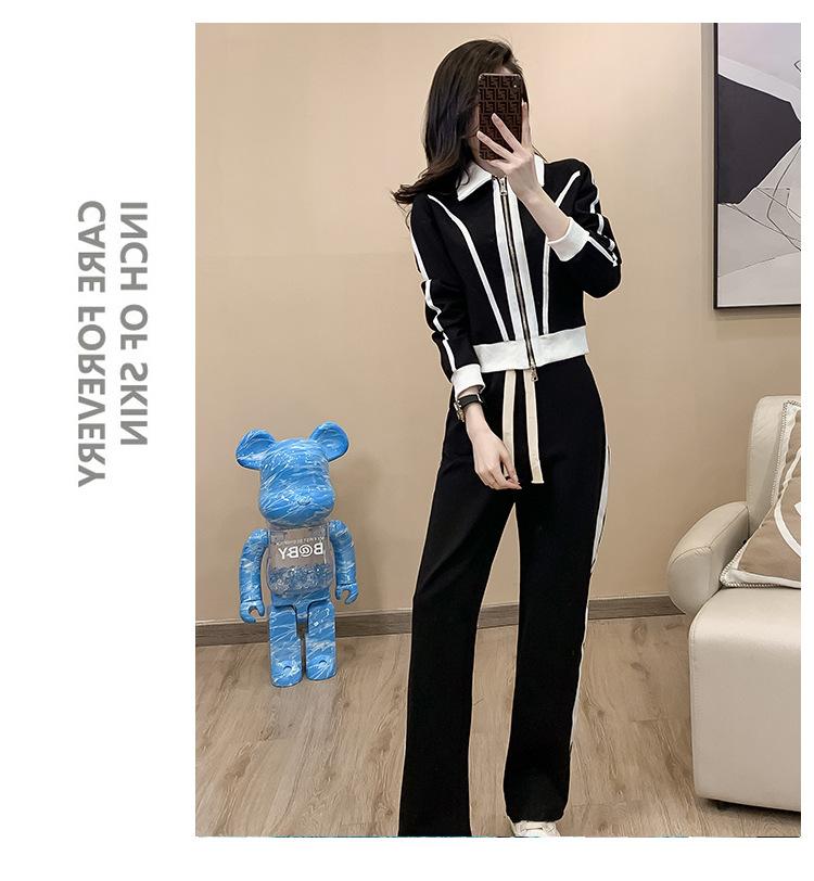 跨境淘货源分销2023秋冬季新款街头潮流减龄小个子爆款欧货网红款运动套装休闲运动气质休闲时尚流行新款秋装秋装女装时尚套装套装女装秋季套装女套装女女士运动服女装两件套套装卫衣套装休闲套装秋季套装女装时尚套装盐系休闲套装女装2023百搭设计感小众洋气欧货阿里国际站跨境采购Cross-border, shopping source, foreign trade, export, distribution 2023 fall, winter, new, street trend, explosive, European goods, network red, sportswear, leisure sports, temperament leisure, fashion popular, new autumn wear, autumn women's wear, fashion suit, women's wear, women's wear, women's wear, women's sportswear, women's two-piece, hoodie suit, casual suit, autumn suit, women's wear, Fashion suit salt department, casual suit women's dress, Ali International Station, cross-border procurement