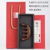 Set de Regalo Premium de Sándalo Dorado Peine de Masaje Dragón y Fénix de Cinco Dientes, admite grabado, ideal para regalar, peine de masaje para aliviar el estrés