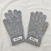 Nuevos Guantes Cálidos de Punto Engrosados para Mujer en Otoño e Invierno Estudiantes Color Sólido Guantes sin Dedos para Pantalla Táctil Venta al por Mayor