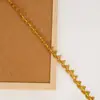 Vendas Diretas da Fábrica, Suprimento em Estoque de Galão de Renda Pequeno Pagode de 2cm com Fios Dourados e Prateados, Acessórios para Roupas e Suprimentos Budistas