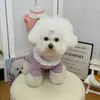 Moletom Listrado com Renda e Decoração Floral, Moletom Quente para Pet Outono e Inverno, Roupa de Casa Macia e Confortável para Cães