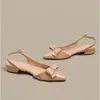 Sandalias de Espalda Descubierta con Tacón Grueso, Lazo, Punta Fina, Zapatos de Mujer, Nuevo Estilo Verano 2026, Punta Cerrada, Boca Baja, Zapatos Versátiles de Noche para Mujer