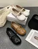 Sapatos Mary Jane de Couro Macio para Mulheres, Sola Plana, Novo Estilo de Verão, Tira Única, Sapatos com Bico Dividido Falso, Boca Rasa, Sola Macia, Adequados para Combinar com Saias