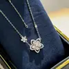 Collar de Mariposa Fantasma de Lujo de Alta Gama Totalmente Incrustado con Diamantes, Grande y Pequeño, con Diseño Floral para Mujer, Cadena Versátil de Clavícula de Estrella de Cinco Puntas de Lujo Ligero