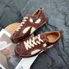 Outono 2024 Novo Couro Genuíno Design de Nicho Combinação de Cores Retrô Vinho Tinto Treinamento Alemão Sapatos Forrest Gump Sapatos Esportivos Casuais Versáteis