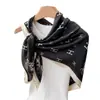 Pañuelo Cuadrado Grande de Imitación Seda de Alta Gama Estampado Chal de Viaje Bufanda para el Cuello Protector Solar Pañuelo para la Cabeza Bufanda para Mujer