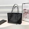 Bolso Grande de Mujer Verano Simple 2026 Nuevo de Moda Bolso de Hombro Bolso de Mano para Viajes Diarios Bolso Tote para Estudiantes