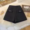 Shorts de Lã com Lantejoulas Estilo Chanel Feminino Outono/Inverno 2024 Cintura Alta Modelo A Wide Leg Calças Emagrecedoras Roupa Externa Calças para Botas Joker