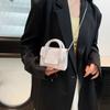Mini Bolso Mujer Sencillo 2025 Primavera Nueva Moda Corazón Femenino Bolso Cruzado al Hombro Bolsa Cuadrada Pequeña para Labial Polvera