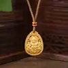 Colgante del Dios de la Riqueza Color Oro Antiguo que Conserva el Color de Larga Duración Colgante de Cuerda Trenzada Color Oro Arena para Hombres y Mujeres Collar con Cuerda Trenzada Buda Ruyi Auspicioso