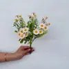Buquê de Margaridas Pequenas, Flores Artificiais, Arranjos de Cena com Flores Artificiais Estilo Europeu, Flores Artificiais, Decoração de Casa, Flores de Seda de Crisântemo Selvagem Pequeno Atacado