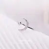 Yong Yi Adornos de Plata Anillo de Plata s925 Estilo Coreano para Mujer Pequeño Fresco Diamante Luna Estrella de Cinco Puntas Elegante Media Luna Dedo Índice Abierto