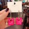 Tendência do TikTok Brincos Minimalistas de Prata 925 com Haste, Cor Vermelho Rosa para Mulheres, Manoplas de Orelha Multicores de Design Exagerado Longo de Nicho