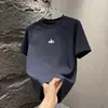 2026 Verão Nova Camiseta Masculina Gola Redonda Manga Curta Fashionável Tendência Versátil Casual Top Cor Sólida Camada Base Simples