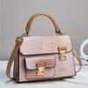 Bolsa feminina modelada bolsa quadrada pequena feminina transversal bolsa de ombro de nicho de alto senso bolsa mensageiro de venda quente transfronteiriça fábrica bolsa feminina