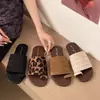 Estilo Vacacional Sur de Francia Perezoso Casual Acogedor Vacaciones Sol Zapatillas 2024 Venta Caliente Zapatos de Mujer Ligeros Modernos Moda