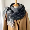 Cachecol de dupla face em falso cashmere vermelho com duplo G para mulheres, xale festivo vermelho chinês com franjas e aquecedor de pescoço para mulheres