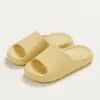 2026 Nuevo Estilo Pantuflas para el Hogar Eva Hogar Baño Interior Domésticas Baño Pareja Pantuflas Pantuflas de Playa