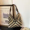 Bolsa de Ombro Versátil Artesanal Tecida Vazada Estilo Francês para Verão Praia Férias Viagem Bolsa de Palha