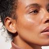 Brincos de pérolas naturais de água doce em prata esterlina S925, brincos leves e luxuosos de design sofisticado para uso diário, brincos para cuidados com as orelhas