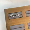 Brincos de Liga de Diamante com Milhares de Designs, Brincos Versáteis, Luxo Leve, Sensação de Alto Padrão, Brincos Coloridos para Mulheres, Em Formato de Borboleta e Coração
