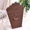 Soporte de Exhibición de Joyería Madera de Nogal Grano Retro Pendientes Aretes Collares Adornos Soporte Accesorios de Joyería Soporte para Pulseras Estante de Almacenamiento