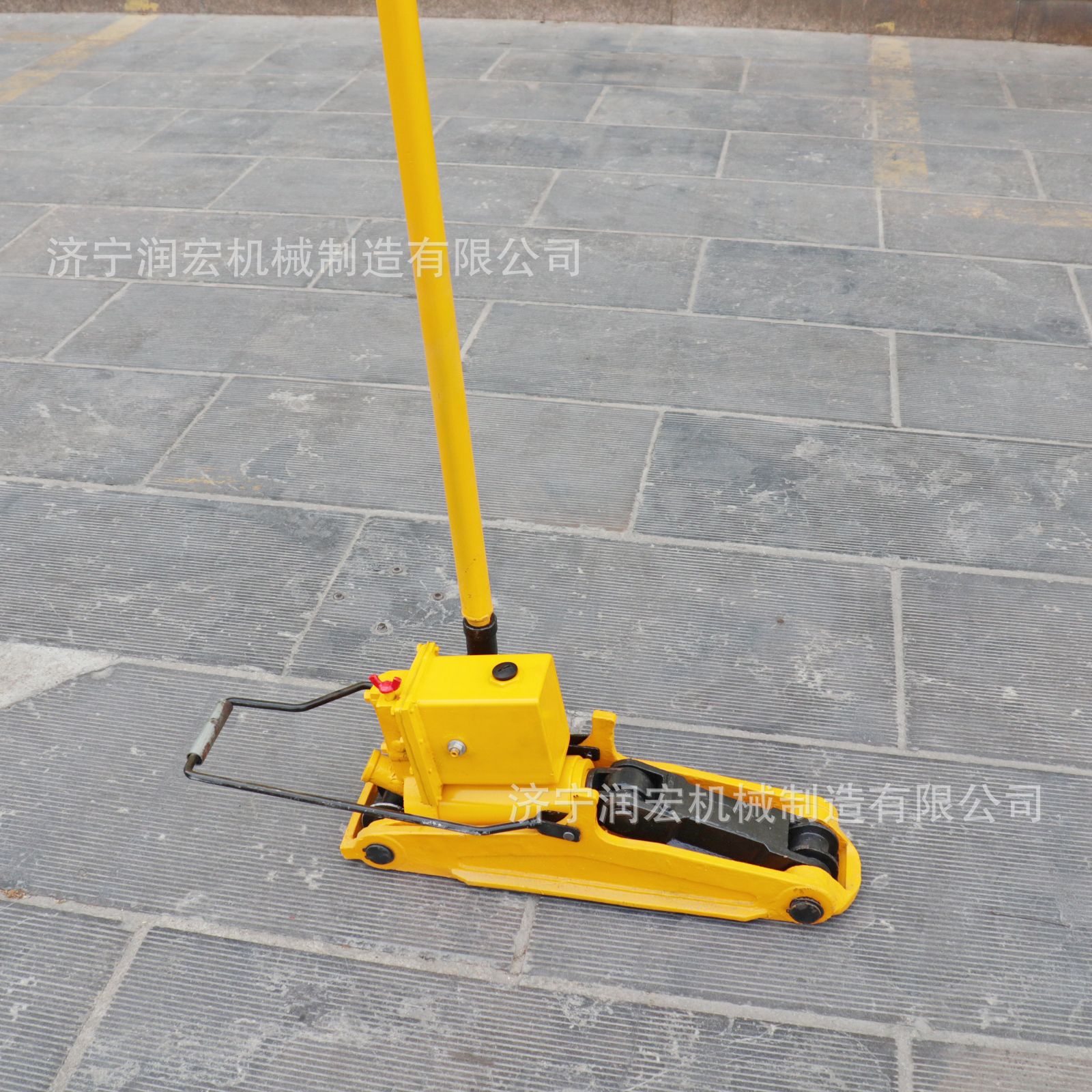 液压起拨道器