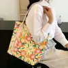 Bolso de lona color naranja suave estilo coreano, bolso tote de gran capacidad con estampado floral, bolso de hombro ligero para estudiantes y para el día a día