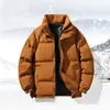Jaqueta de Algodão Grossa de Inverno para Homens, Estilo Hong Kong Gola Alta Solta Versão Coreana Ins Tendência Versátil Jaqueta Puffer de Casal