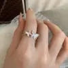 Anel de Prata Esterlina S925 Estilo Doce Celebridade da Internet Borboleta Cravejado com Diamantes para Mulheres, Anel de Dedo Indicador Ajustável de Nicho de Alta Qualidade, Empilhável e Único