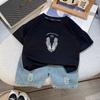 Traje de Niño Manga Corta 2025 Nuevo Estilo Moda Infantil para Niños Holgado y Guapo Tops de Media Manga con Alas Transfronterizo