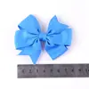 Acessórios de cabelo infantis mais vendidos Costela em forma de V de cauda de andorinha com presilha de laço presilha bico de pato joia adorno de cabeça 40 cores