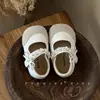 Zapatos de Cuero para Niñas 2026 Nueva Moda Primavera y Otoño Zapatos Infantiles de Suela Suave Zapatos Mary Jane para Niños Pequeños de Suela Suave Zapatos de Princesa Modernos