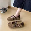 Zapatos Mary Jane Retro Coreanos de Lunares con Punta Dividida para Mujer Otoño Nueva Llegada Versátiles Suela Suave Combinar con Faldas Zapatos Birkenstock